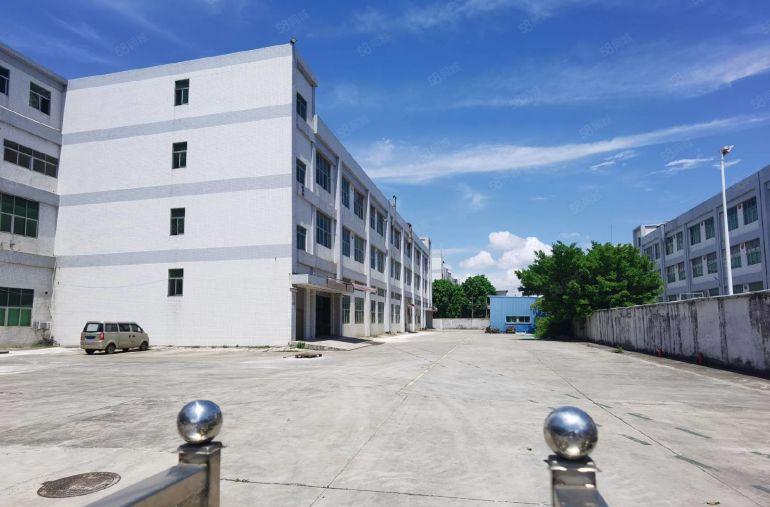 500平起租松岗高速路口楼上整层2000平无尘车间过环评实际
