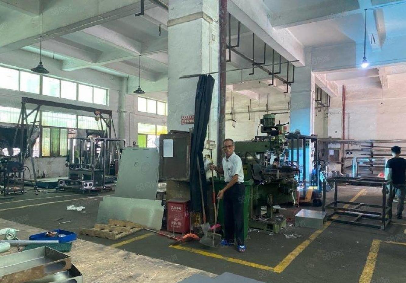 石岩原房东CNC五金设备厂房一楼700平层高6米仓库出租分租