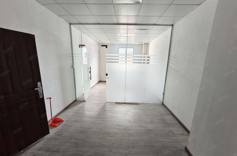 福永桥头地铁站楼上500平米精装修厂房仓库低价出租招租分租