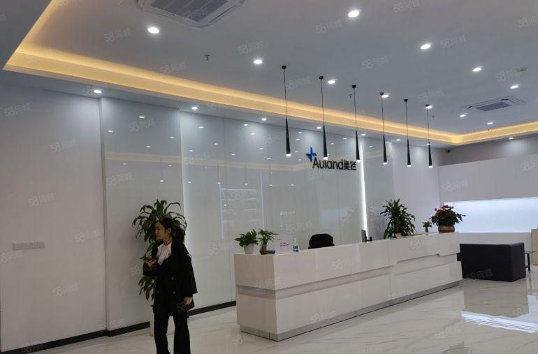 福永桥头新出豪华装修2000平米厂房出租