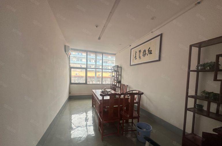 固戍地铁口附近高新园区带装修320平厂房办公室出租