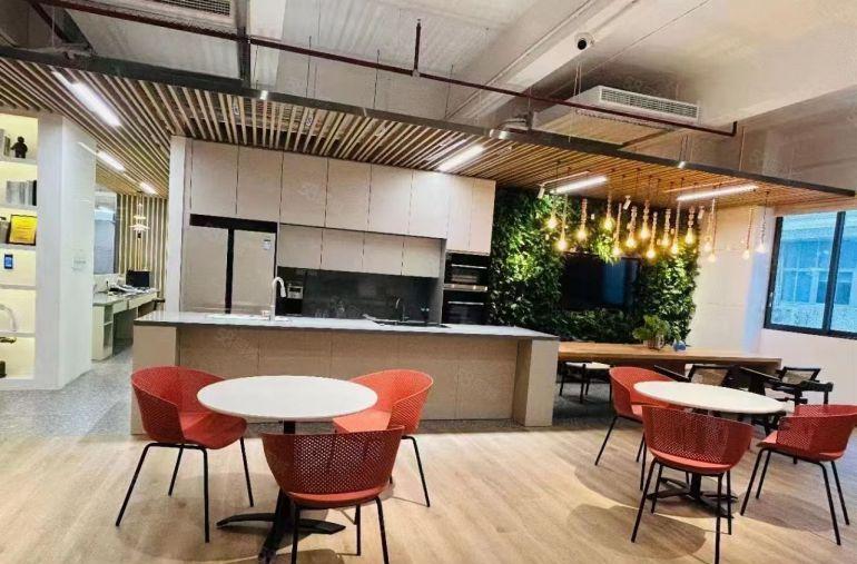 带400万靓装整层1680平位置形象俱佳