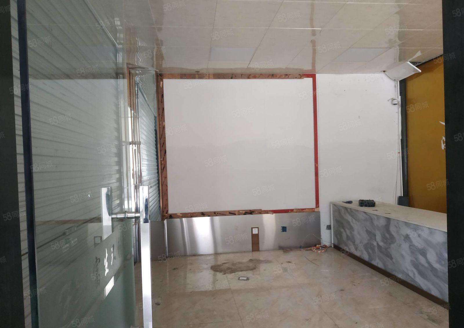 兴东地铁口500米 一楼370平，520平 研发检测汽修均可