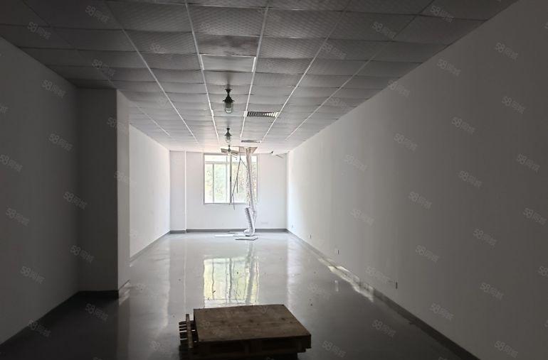 西乡恒丰原房东500平方带装修厂房低价仓库出租大小可以分租