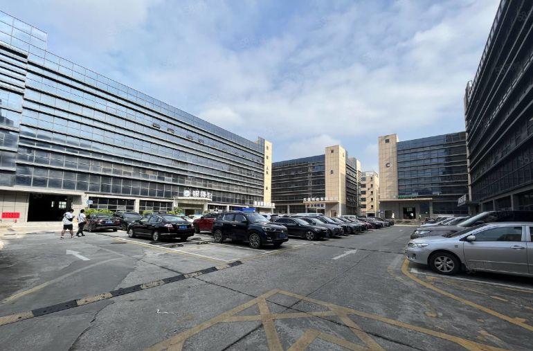 33元起福永机场300平一楼现成办公厂房出租仓库出租大小分租