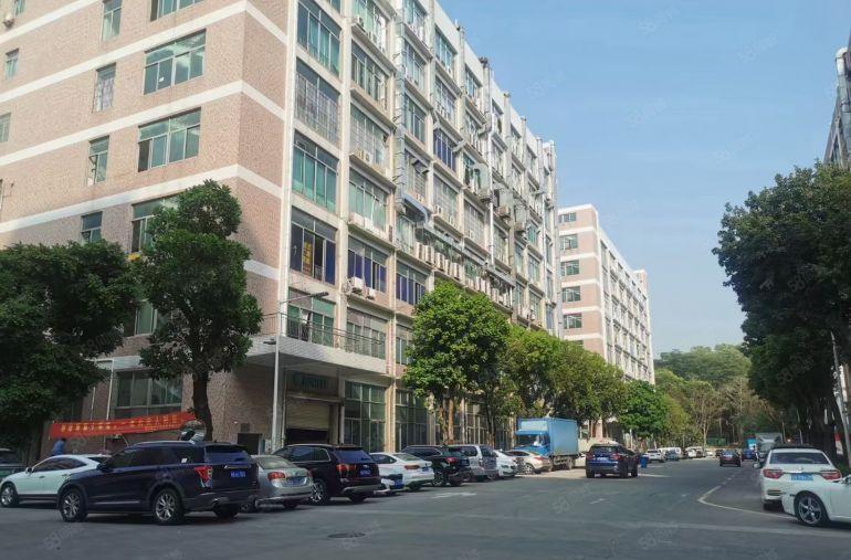 西乡桃源居厂房恒丰工业城漂亮规格400至580平至2000平