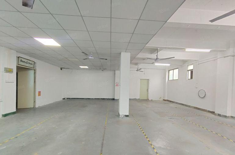 西乡，固戍楼上60平100平260平370小面积厂房仓库