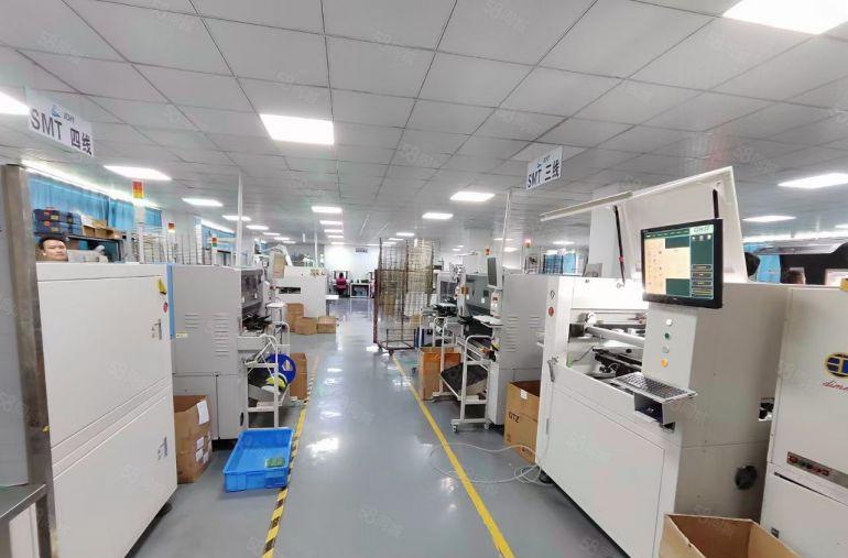 西乡固戍，整层950平带装修贴片厂房出租，使用率高，租金便宜