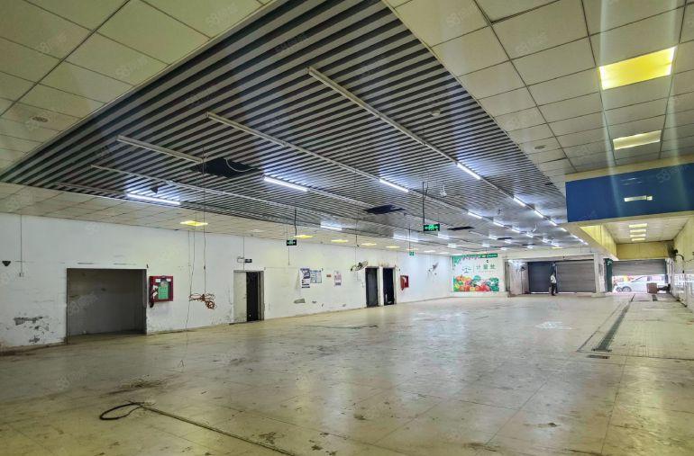 临街一楼9成使用率45元每平一楼厂房仓储800平层高5米