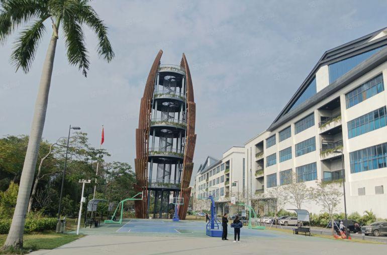 宝安兴东原房东12000平方红本厂房独门独院厂房出租可以分租