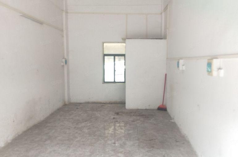 沙井后亭地铁口边电商产业园80平,100平,150平招租