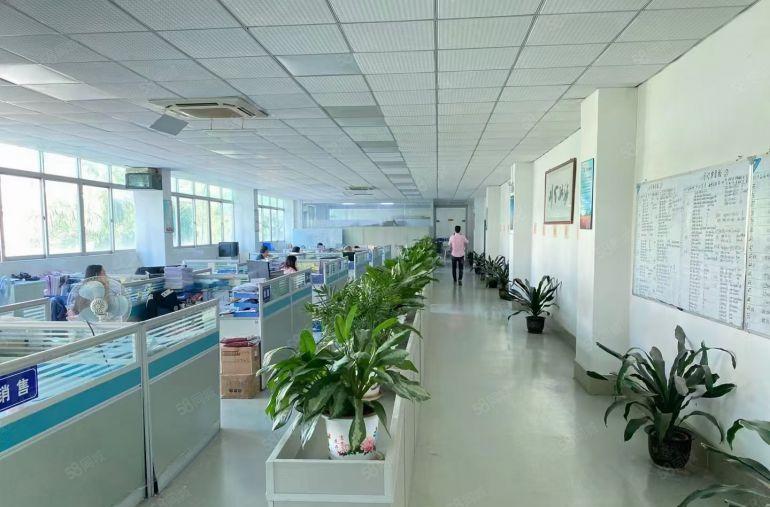 村委厂房实际面积出租！无公摊2100平精装修免装让费！！