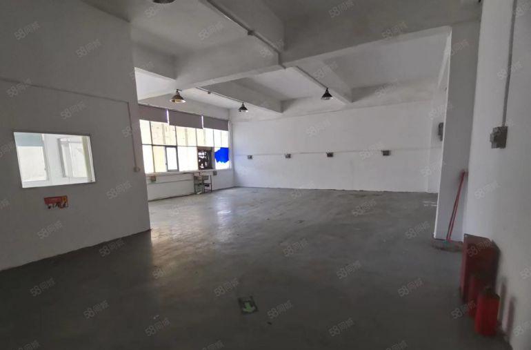 沙井新桥楼上新出140平水电到位