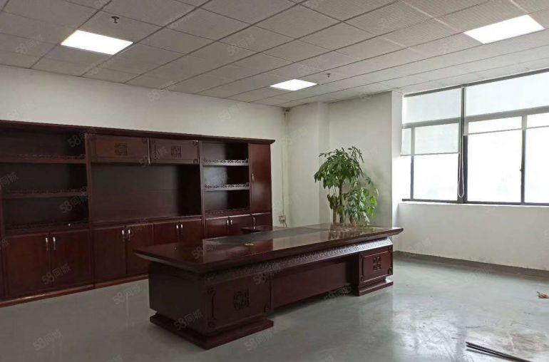 沙井街道新和大道边共和附近原房东红本独院厂房一楼630平方出