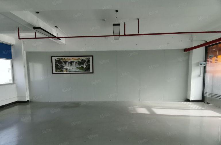 沙井黄埔楼上厂房出租，120平，精装修。仓库出租。