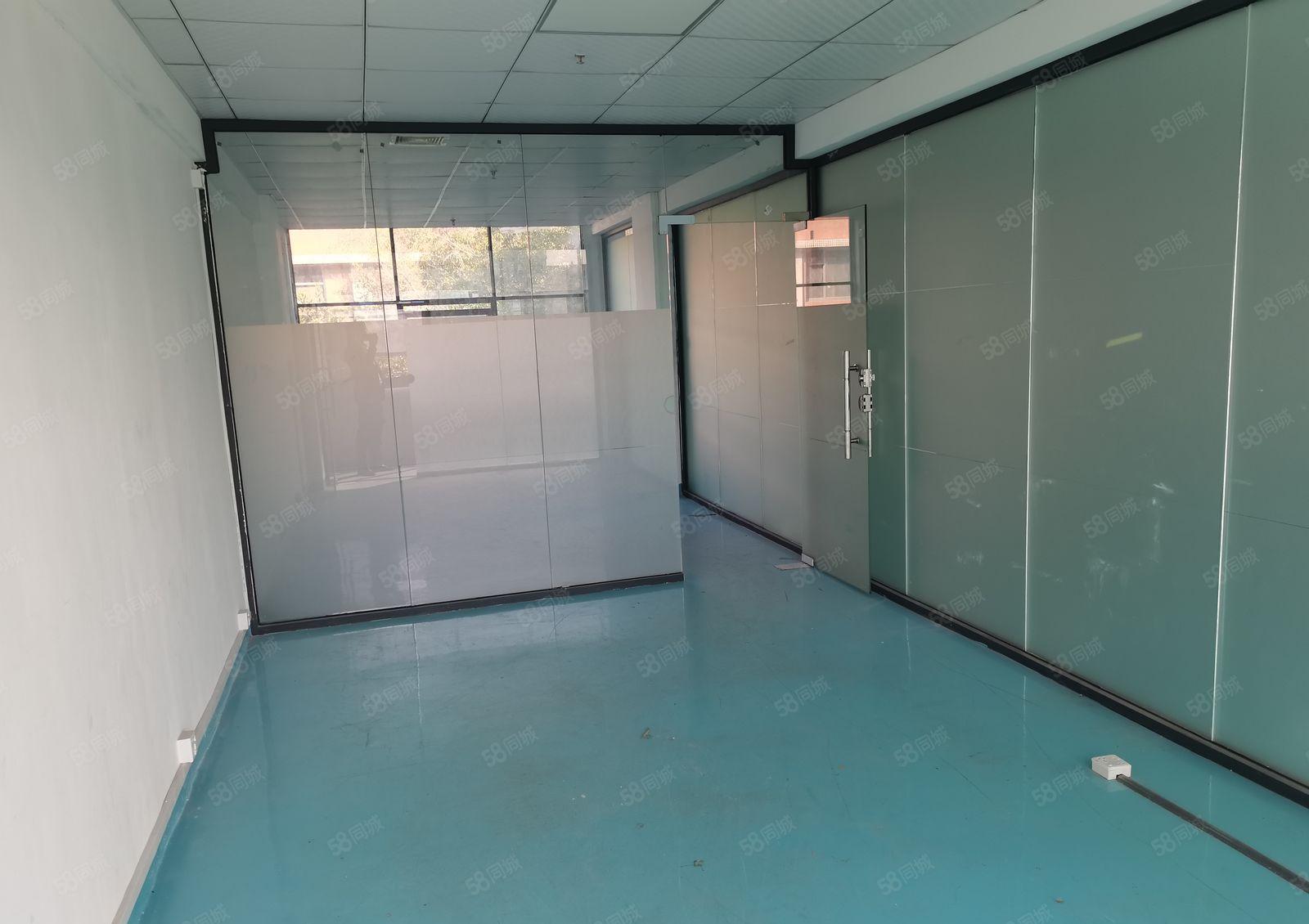 福永凤凰107国道边楼上整层1000平米精装修厂房出租招租