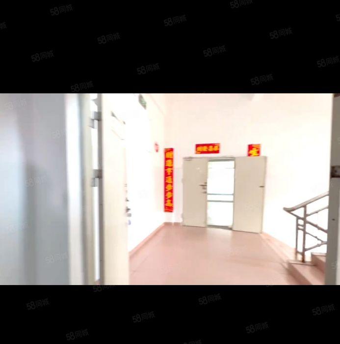 西乡厂房100平120平150平200平至800平20元1平