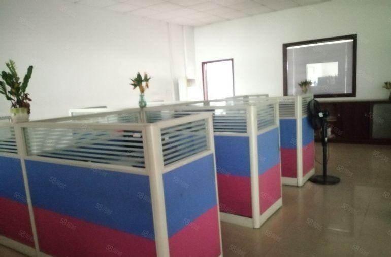 松岗大田洋芙蓉路附近原房东红本独院厂房一楼690平方出租