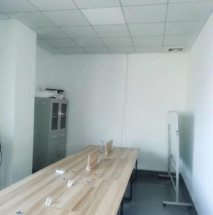 原房东西乡固戍村委厂房1054平米出租可分租一半500