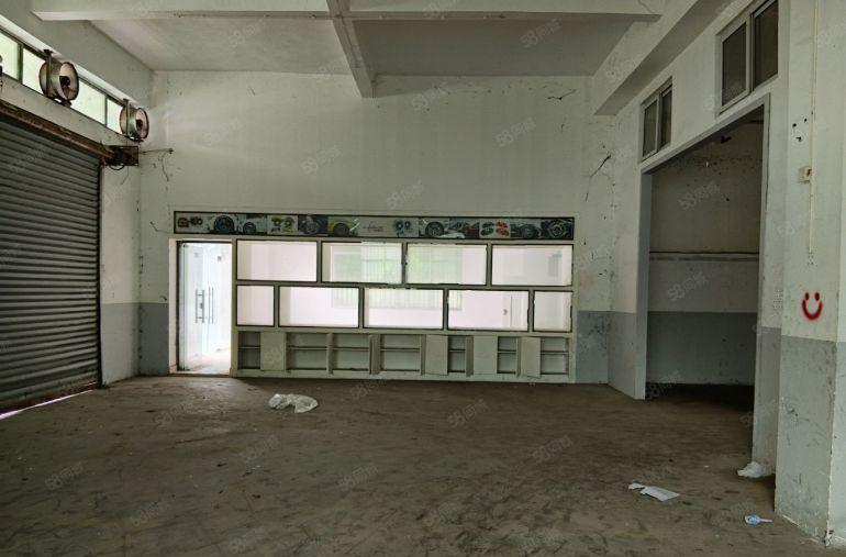 松岗107国道边上空出1楼原房东1050平方。带装修办公室！