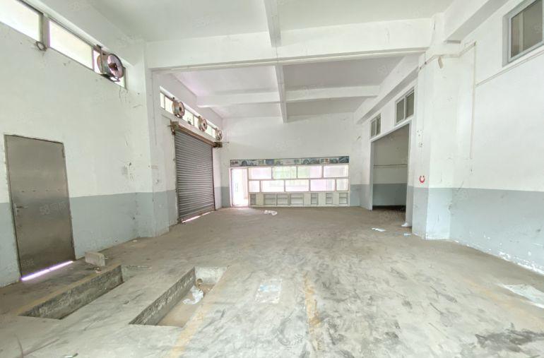 松岗潭头第三工业区一手房东厂房仓库出租每层1050平方可分租