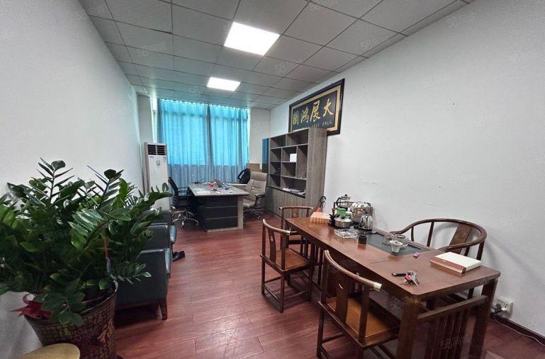 西乡流塘洪浪北地铁口附近500平适合办公研发仓库设备厂房出租