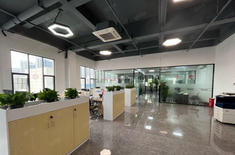 松岗燕川653平精装修厂房无尘车间低价出租原房东带红本地铁口