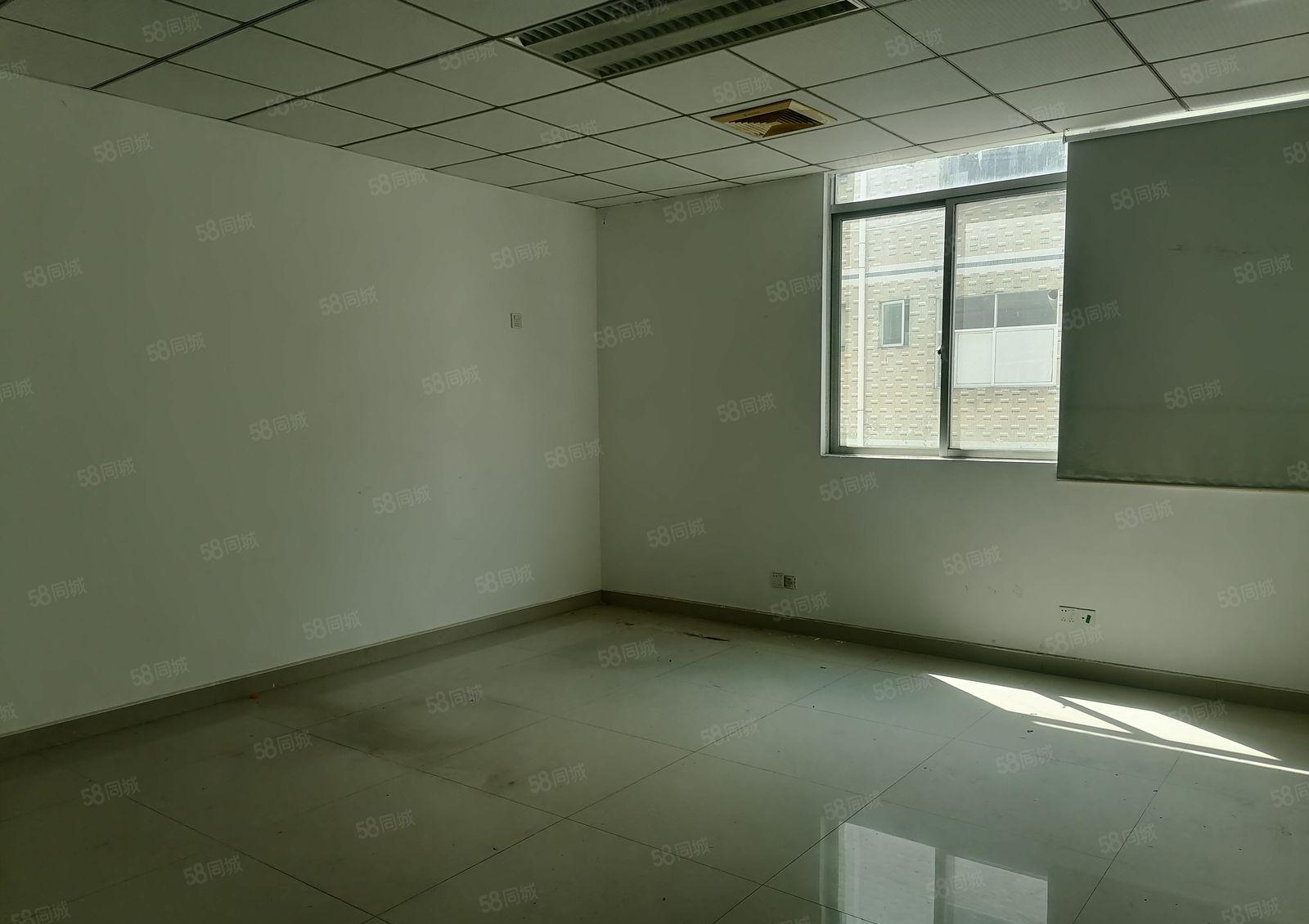 石岩水田高速口新出独院楼上精装修1360平出租，可办环评