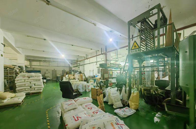 福永厂房出租新和500平精装修办公室一楼低价物流仓库分租和平