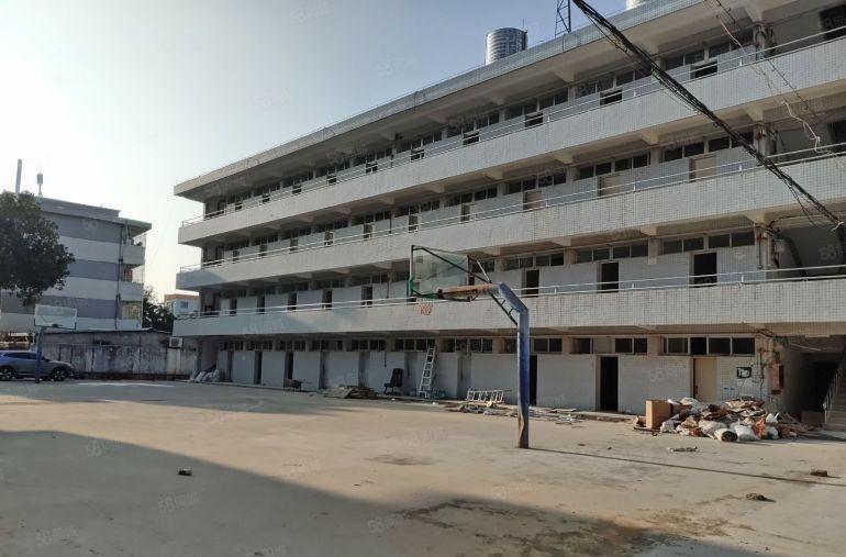 福永桥头地铁口15000平米厂房宿舍出租