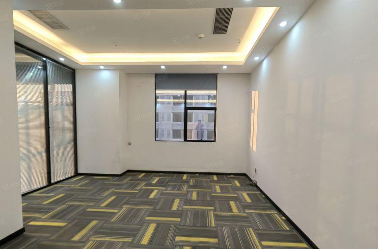 12号线桃源居地铁400平工区客坐40人4加1格局配家私空调