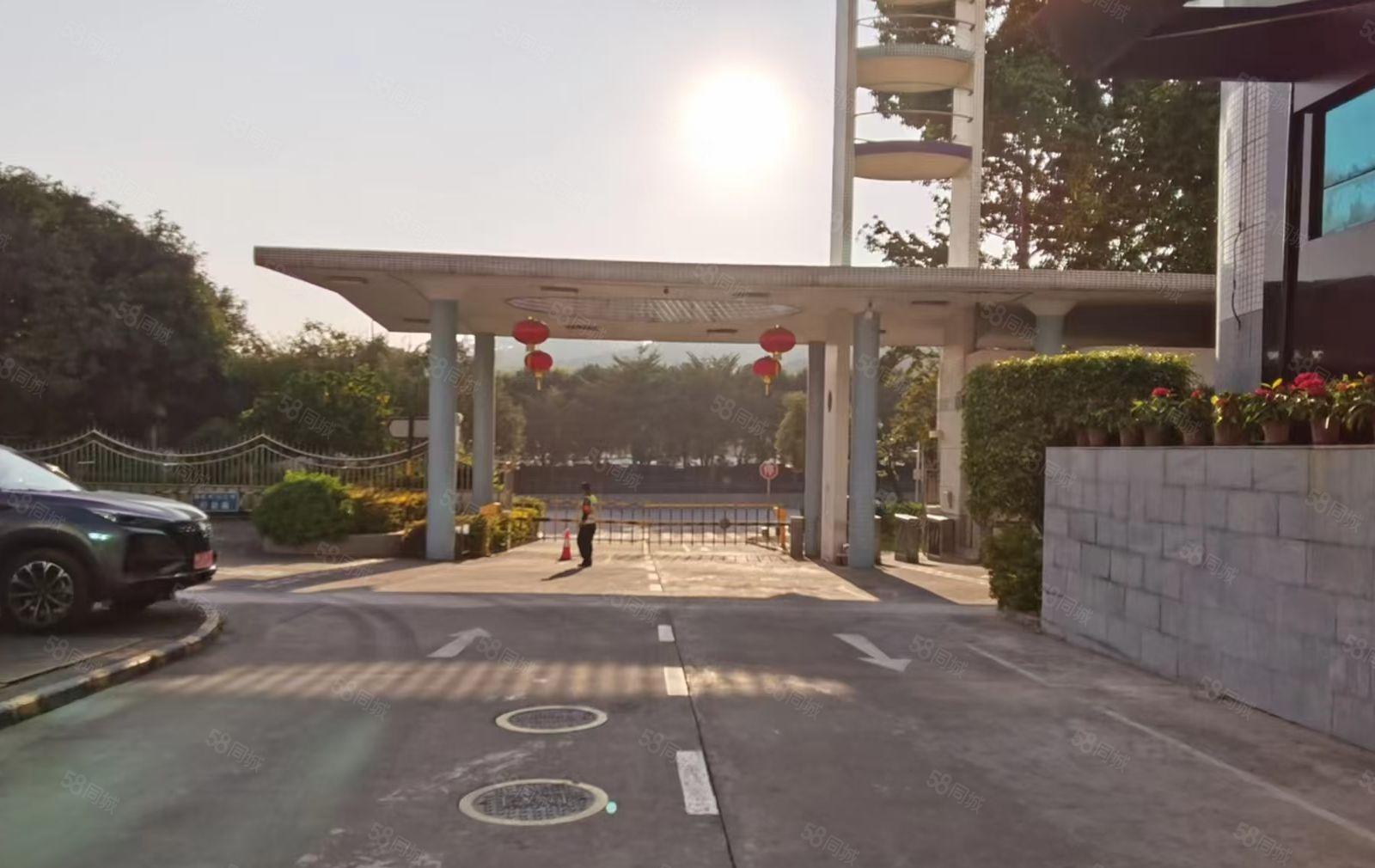 福永和平独院厂房100一2000平可分租定制装修办公室仓库转