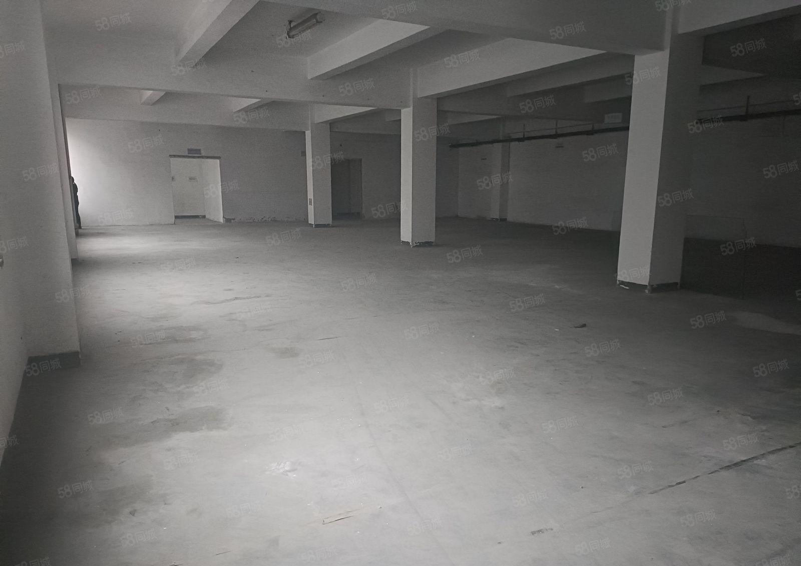 福永新和临近高速出口楼上1000平原房东厂房仓库出租大小可分