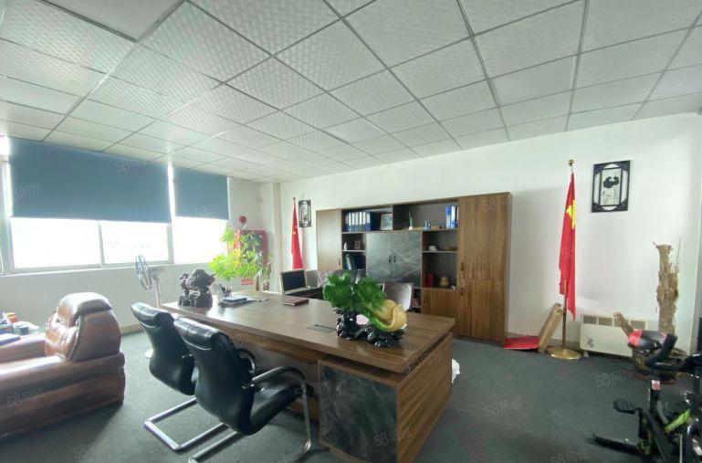 石岩官田地铁口19元楼上500平精装修厂房出租仓库出租可分租