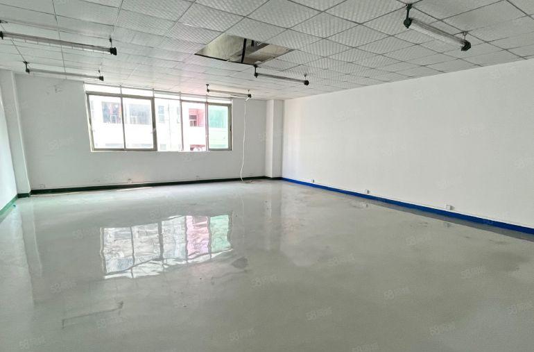 25元福永桥头2000精装修全车间吊顶厂房出租仓库出租可分租