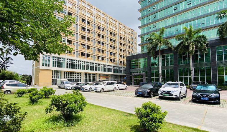 宝安区石岩精装修二楼1000平水电齐全无转让费LED厂房出租