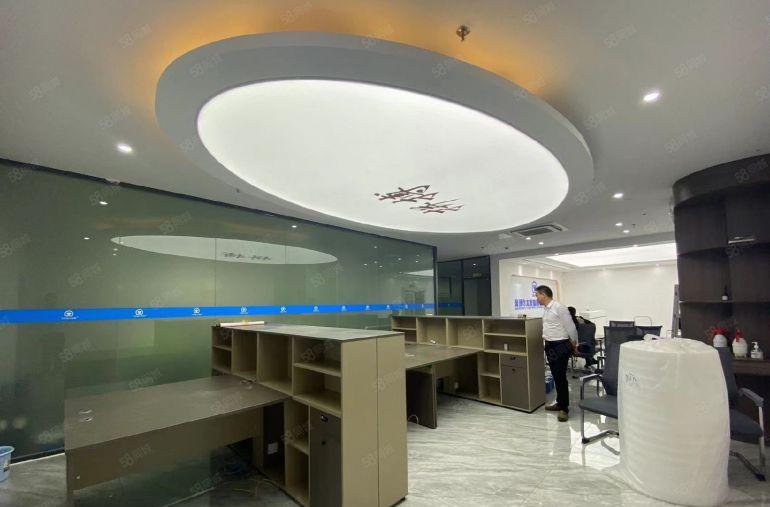 沙井地铁口1250平方工业园豪华精装修厂房仓库出租停车位充足