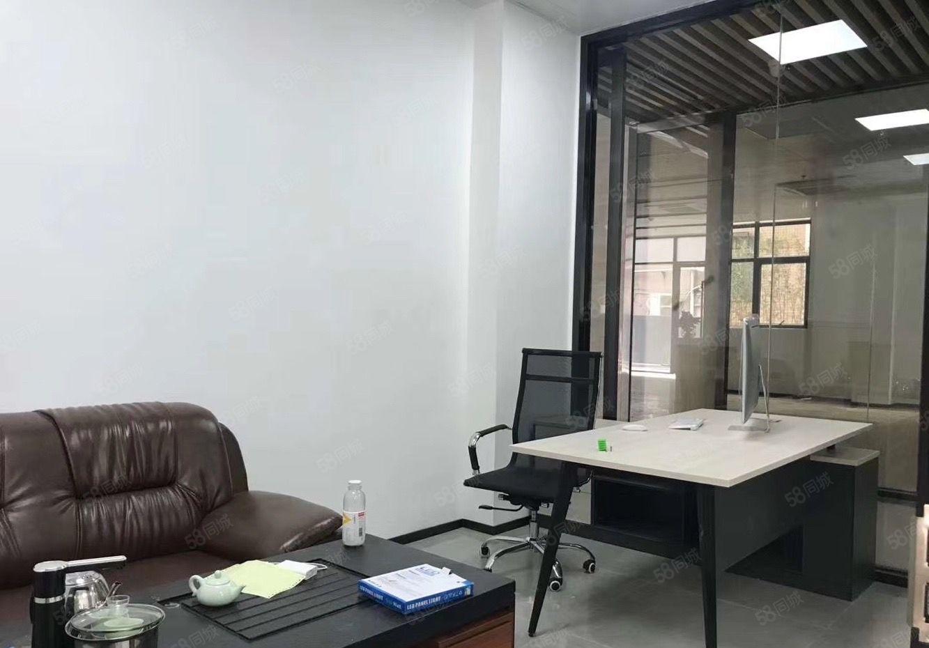 松岗地铁站新出楼上带装修500平方厂房招租