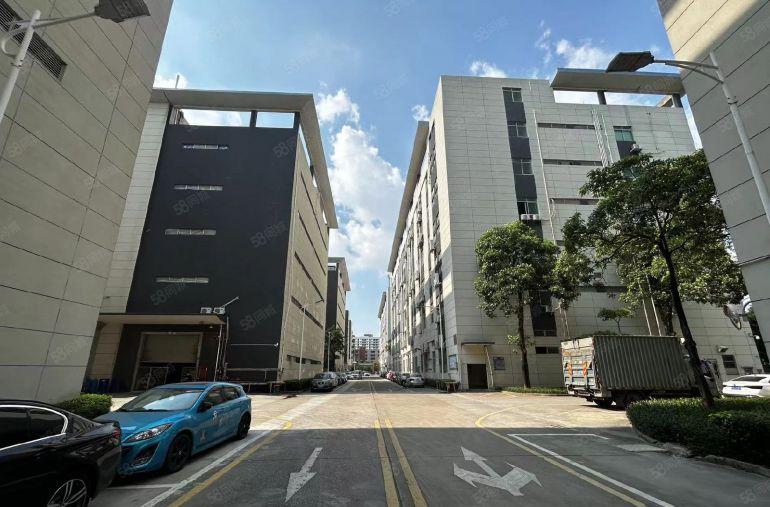 福永地铁口厂房4楼整层3400平米精装修免转让费出租大小分租