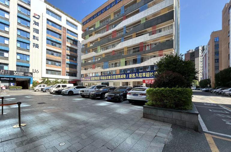 宝安西乡200平方是1300平方厂房出租 原房东1楼仓库出租