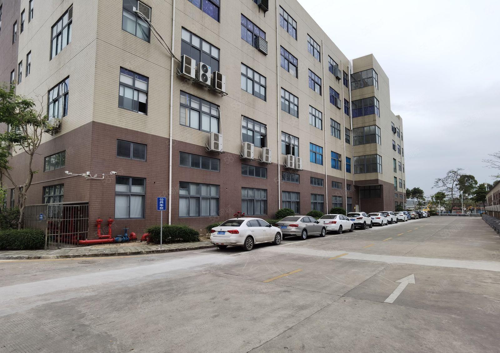 原房东福永和平工业园区厂房一楼二楼各1000平方实际面积出租