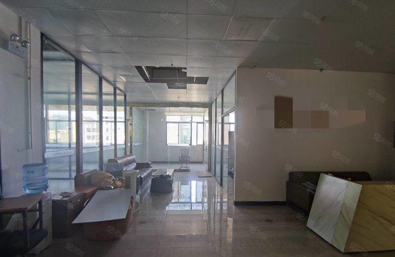 石岩地铁口1650平可分精装修低价厂房仓库无尘车间一楼上出租