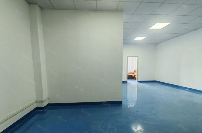 西乡，固戍地铁站附近，楼上350平现成装修厂房仓库，拎包入驻