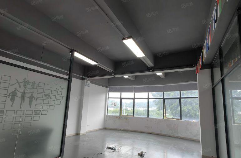 租金16块沙井地铁口附近有厂房出租也可分精装修园区电改