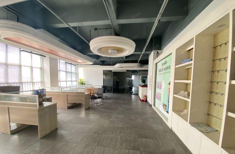 沙井德普电子城原房东红本厂房2000平,带装修300平起分