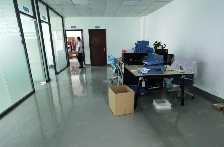 沙井共和新出原房东楼上精装修厂房，现成SMT厂房，办公贸易等