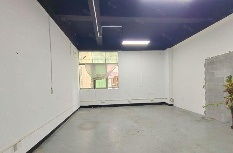 西乡。固戍小面积60平90平150平厂房仓库低价出租，电到位