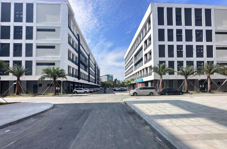 （出租）石岩水田工业园3000平500平原房东厂房仓库出租