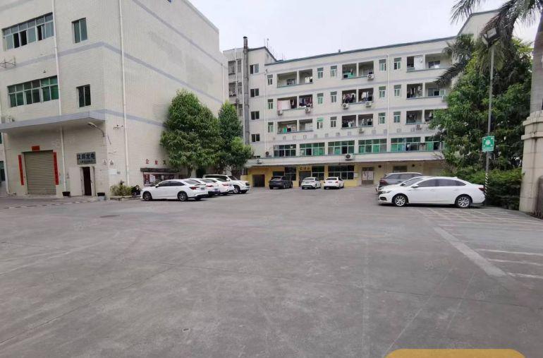 石岩新空出楼上550平现成装修无尘车间办公室厂房出租实用率高