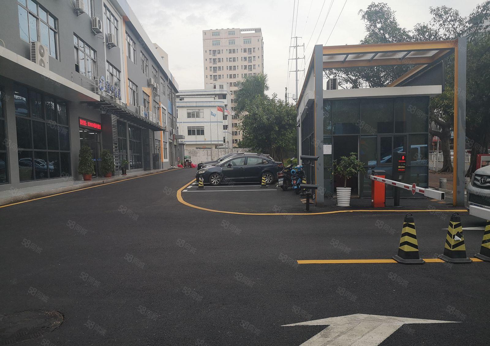 福永桥头地铁口附近楼上1000平方带装修厂房招租